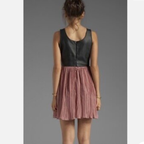 Jack By BB Dakota Elina Faux Leather Bodice Pink Chiffon Pleated Dress - Picture 5 of 15